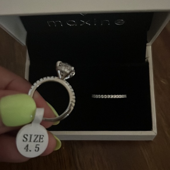 NIB Maxine Jewelry Travel Wedding Set 4.5 - Picture 4 of 12